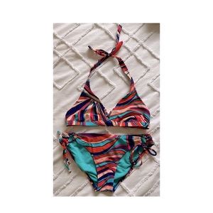 Roxy - Colorful Bikini Set